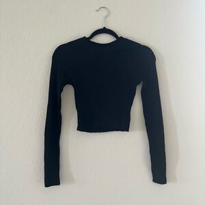 H&M Elegant Black Ribbed Crop Top